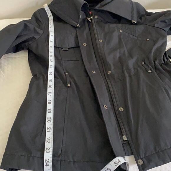 Gallery Petite S Water Resistant Mid Weight Jacket Black Rain Jacket. - Picture 15 of 16